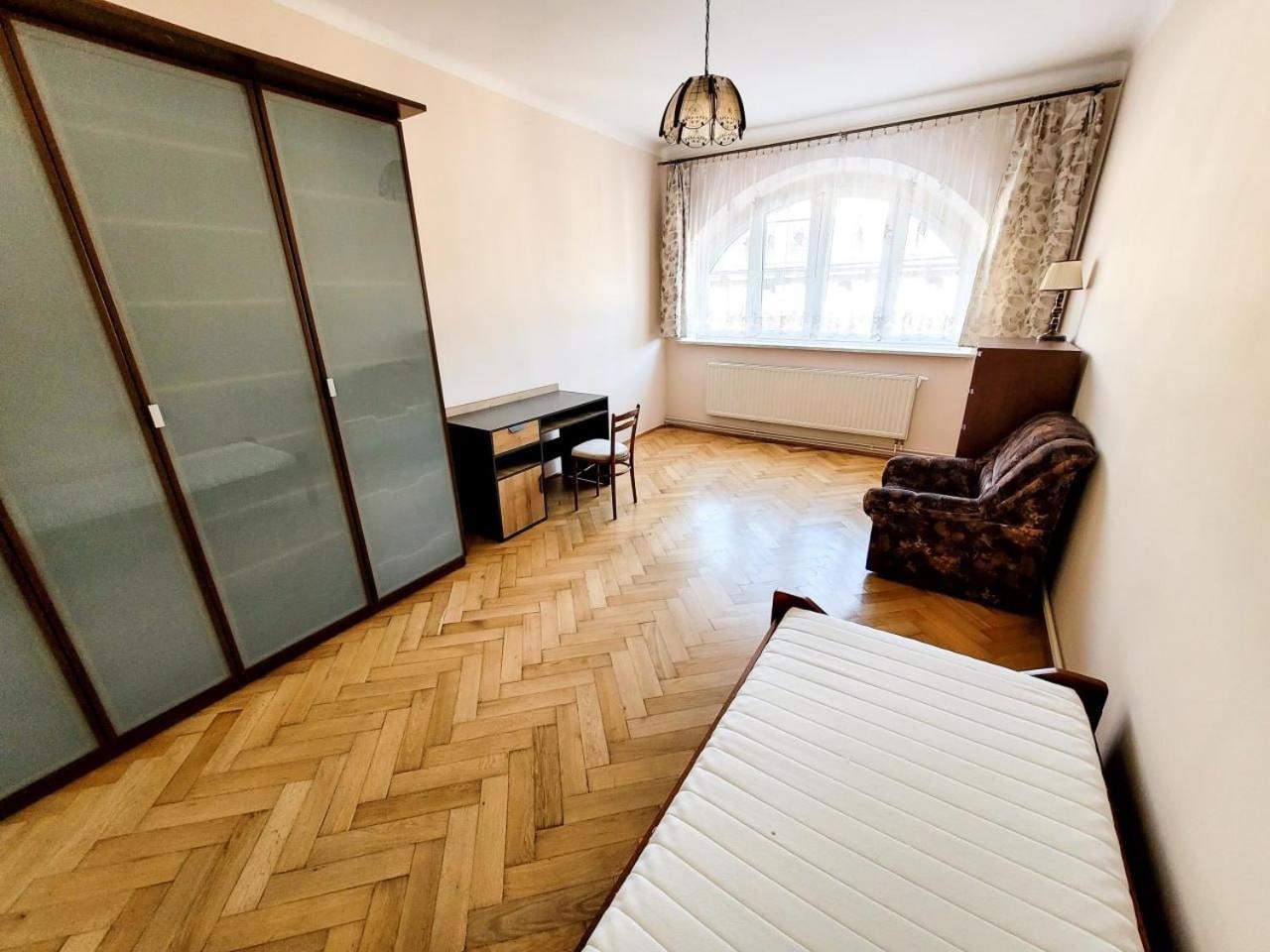 Wild Solutions Sauna Apartments Краков Экстерьер фото