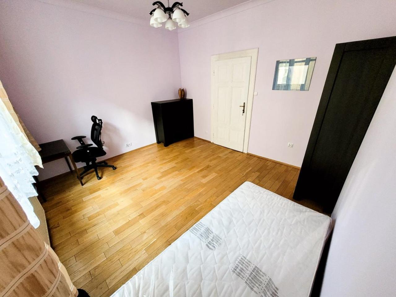 Wild Solutions Sauna Apartments Краков Экстерьер фото