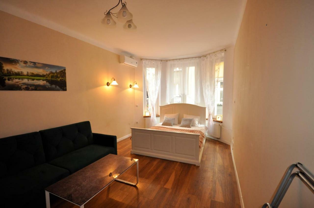 Wild Solutions Sauna Apartments Краков Экстерьер фото