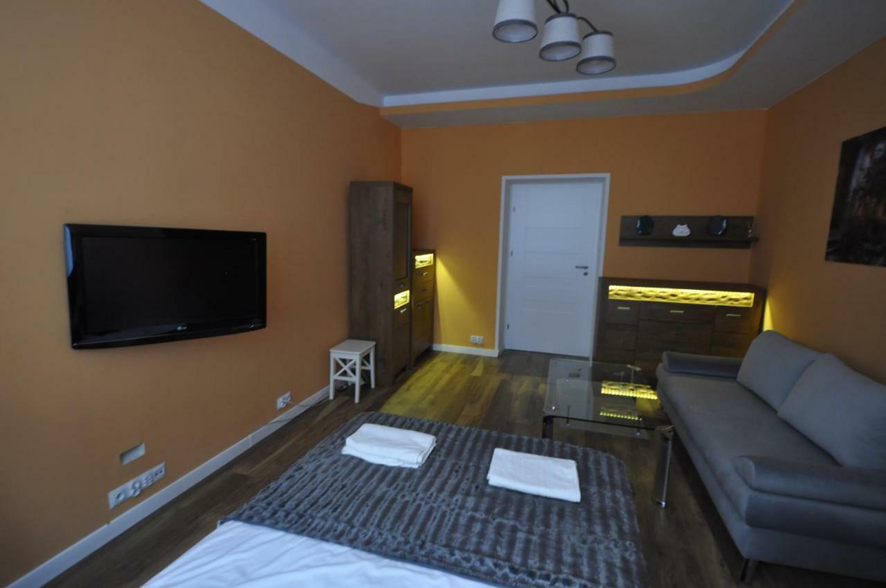 Wild Solutions Sauna Apartments Краков Экстерьер фото